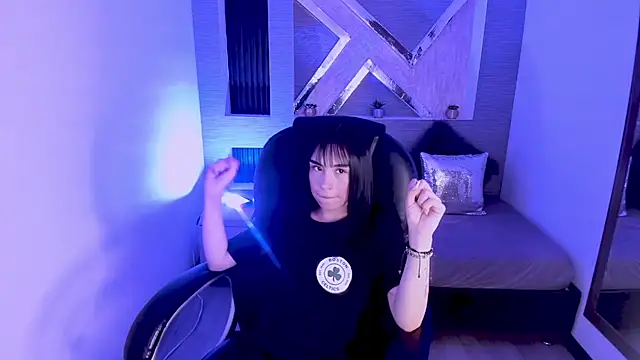 Hanna_Bloomm