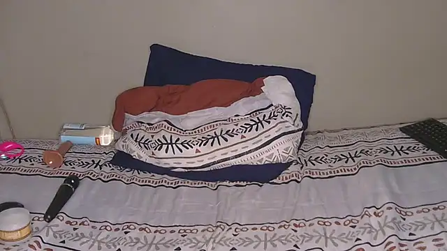 CherieBlushX webcam