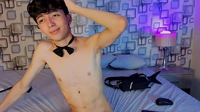 Twink_Sebas7 webcam