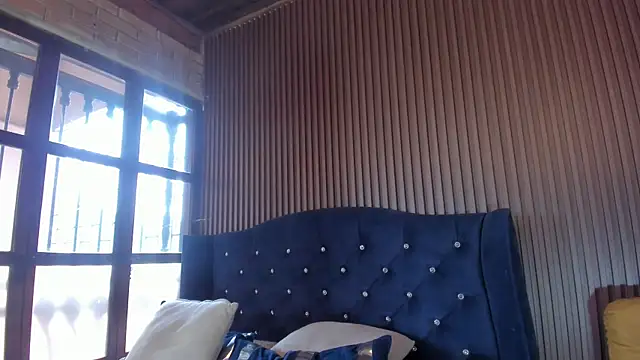 AronyJakson webcam