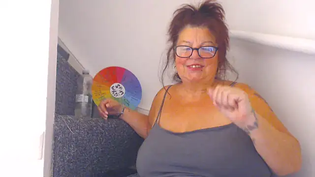 CougarBeccaX webcam
