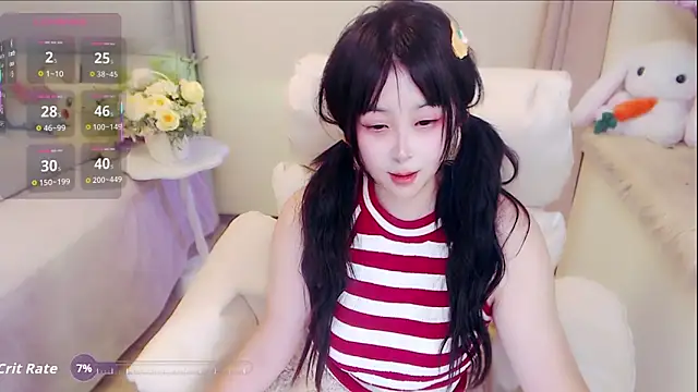 yoyoyo_99 live cam on StripChat