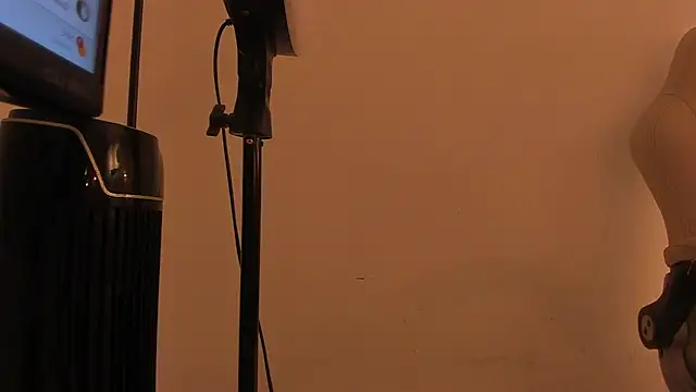 kath_mayers live cam on StripChat