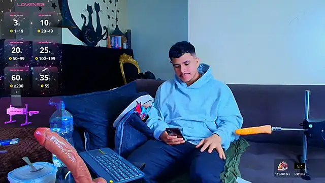 jeisonstark live cam on StripChat