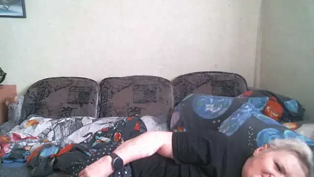 Lana555 live cam on StripChat
