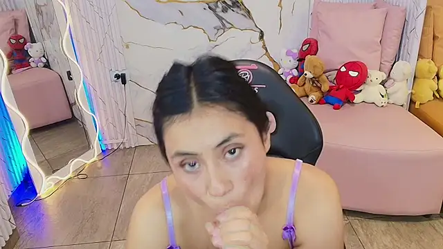 PEACHY_TAY webcam