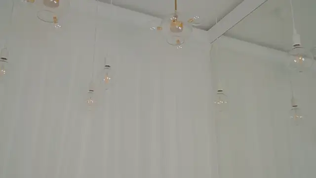Kriss_Love webcam