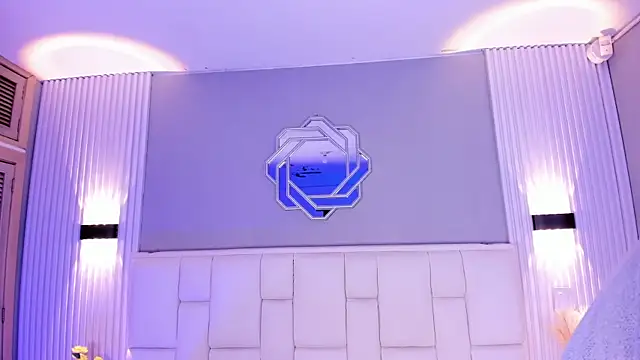 NanaOsaky live cam on StripChat