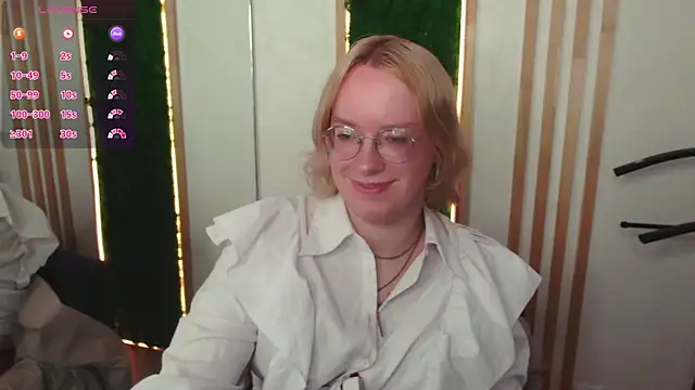 Amanda_Butlerr live cam on StripChat