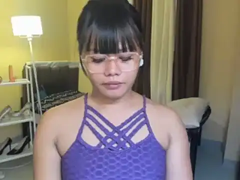 Seductive_terra live cam on StripChat