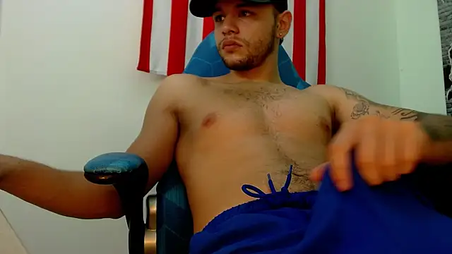 Brian_Adler live cam on StripChat
