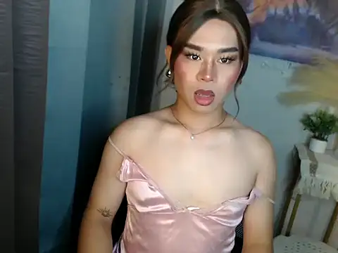 Horny_HoneyX live cam on StripChat