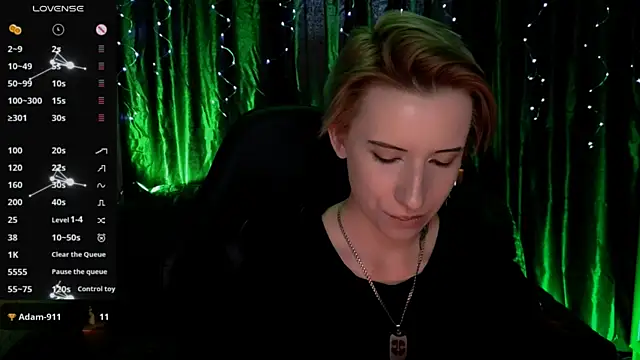 _Shadow_devil__ live cam on StripChat