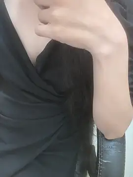 sushmita0 live cam on StripChat