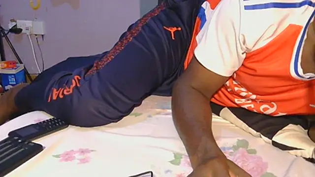 Dic_star live cam on StripChat