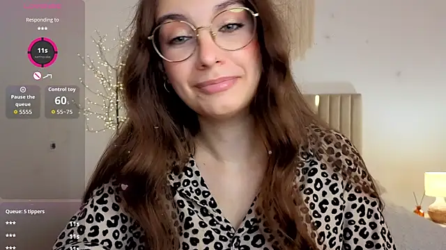 Real_cutie1 webcam