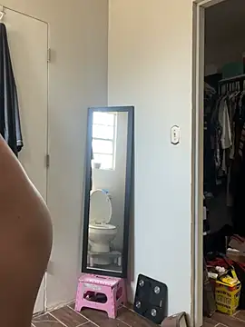 slumlords (Ask my age) - #american #black-hair #cam2cam #cock-rating #daddies #hd #medium #middle-priced-privates #mobile #small-audience #straight #white