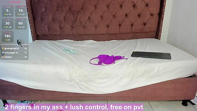 lau_hotfox webcam