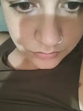 Luna-elle webcam