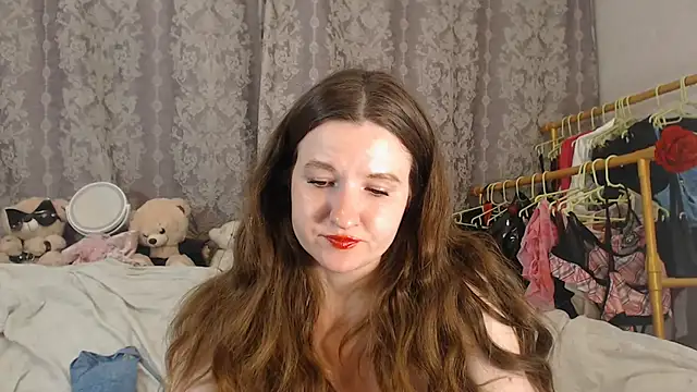 ChloeBrooklyn live cam on StripChat