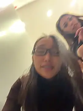 trytomakememoam webcam