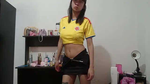 nathaly_jones_ live cam on StripChat
