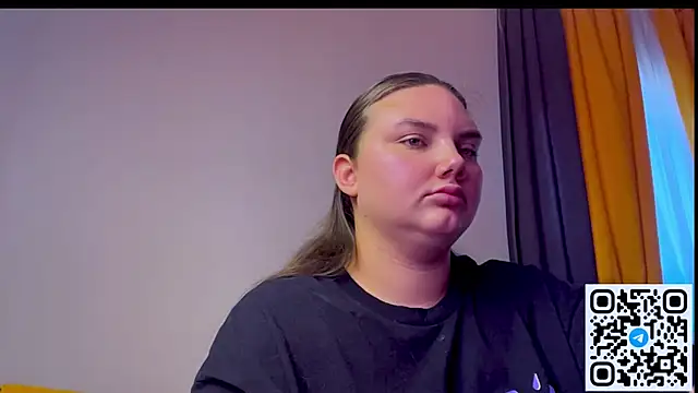Dreamyblushfairy webcam