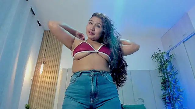 Victoria_Rosee webcam