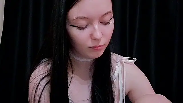 Naomi_Lanee webcam