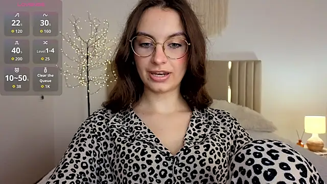 Real_cutie1 live cam on StripChat