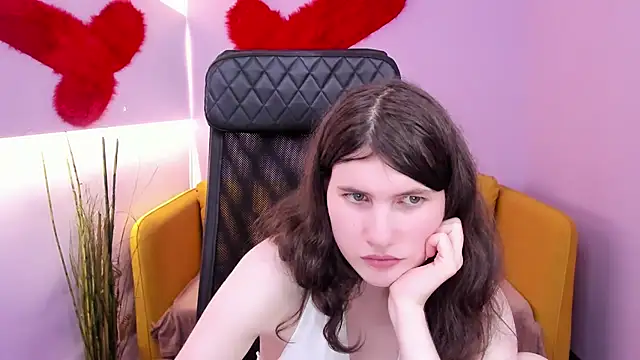 NoriMoore webcam