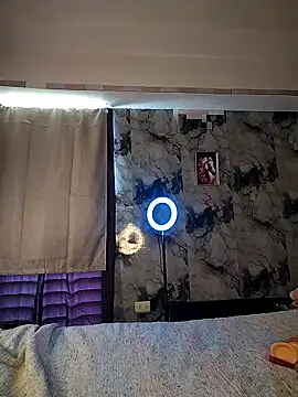 SaharQamar webcam