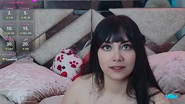 Sabrinaaa__ live cam on StripChat