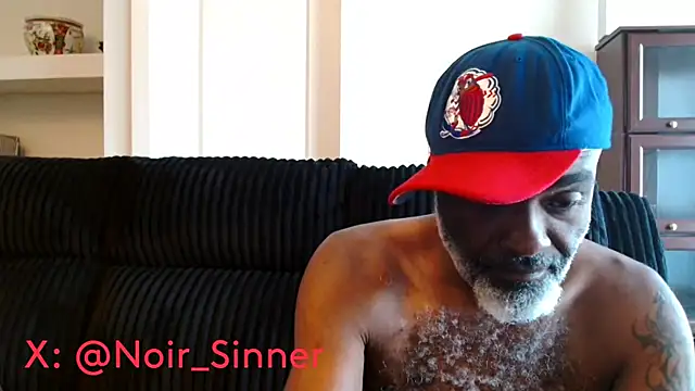 sinnernoir live cam on StripChat