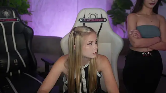 Melissa_kiss054 webcam