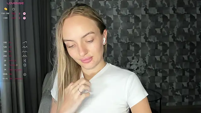 A_delina webcam