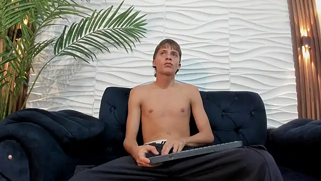 Pavo_tv webcam