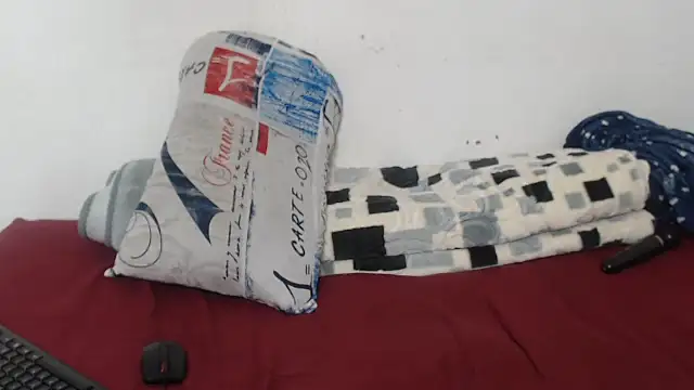 SweetThickEbony01 webcam
