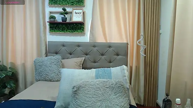 sasi_luna webcam