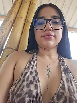 Katia_sweetx live cam on StripChat