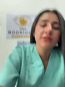 CAROLINE__07 live cam on StripChat