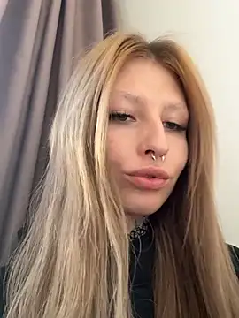 Only_Iva21 live cam on StripChat