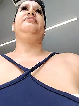keilymadam (G young) - A seller rates my pussy