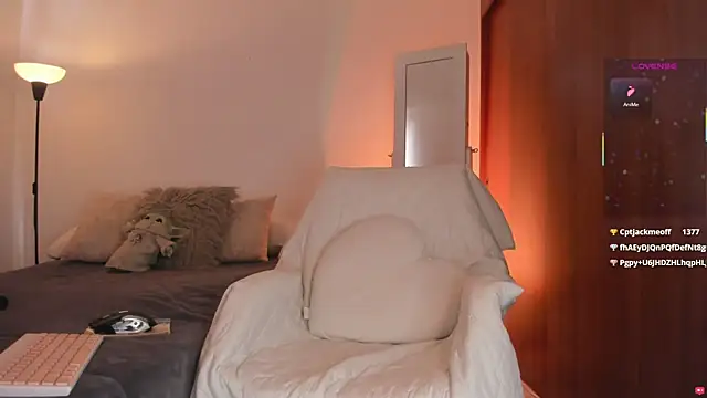 whitneyhot webcam