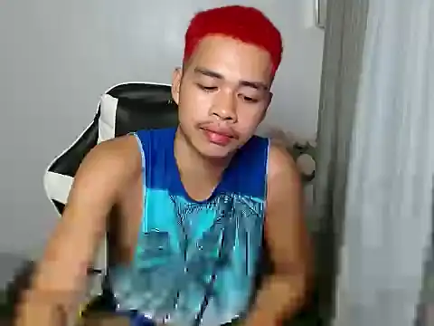 curlyasian_njxx live cam on StripChat