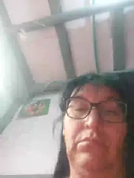 clarita_01 live cam on StripChat
