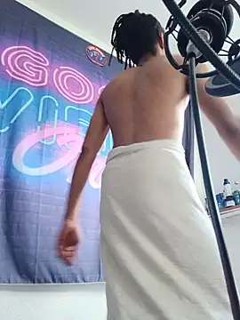 Mikaaa97 webcam