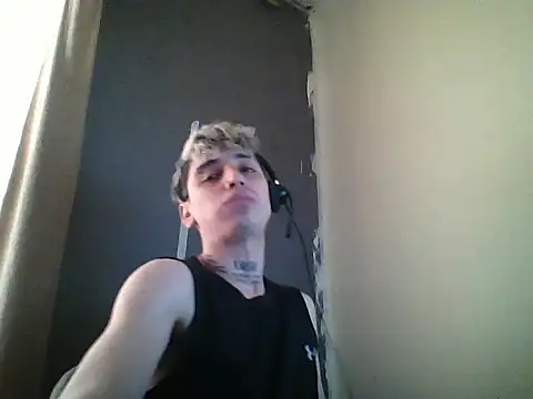 alejo_greyx live cam on StripChat