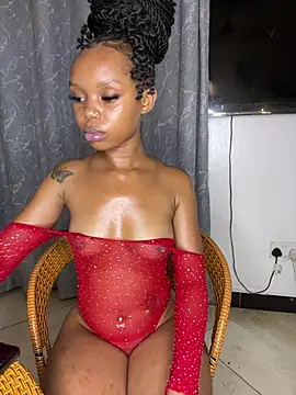 sexyie_caramel live cam on StripChat