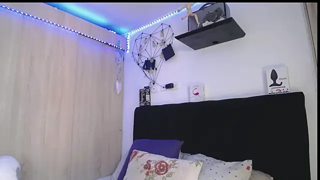 Santiago_kiler live cam on StripChat